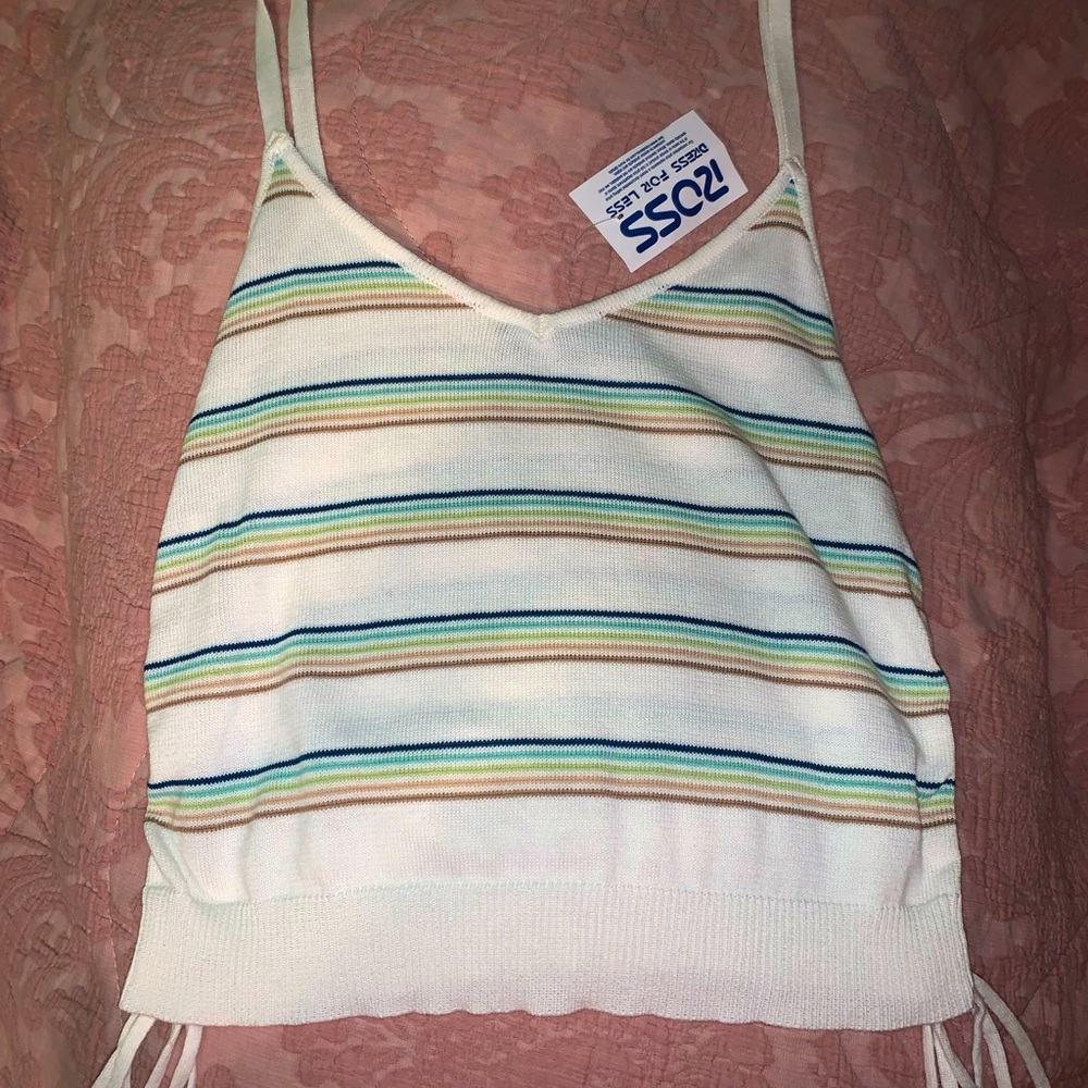 cropped tank top